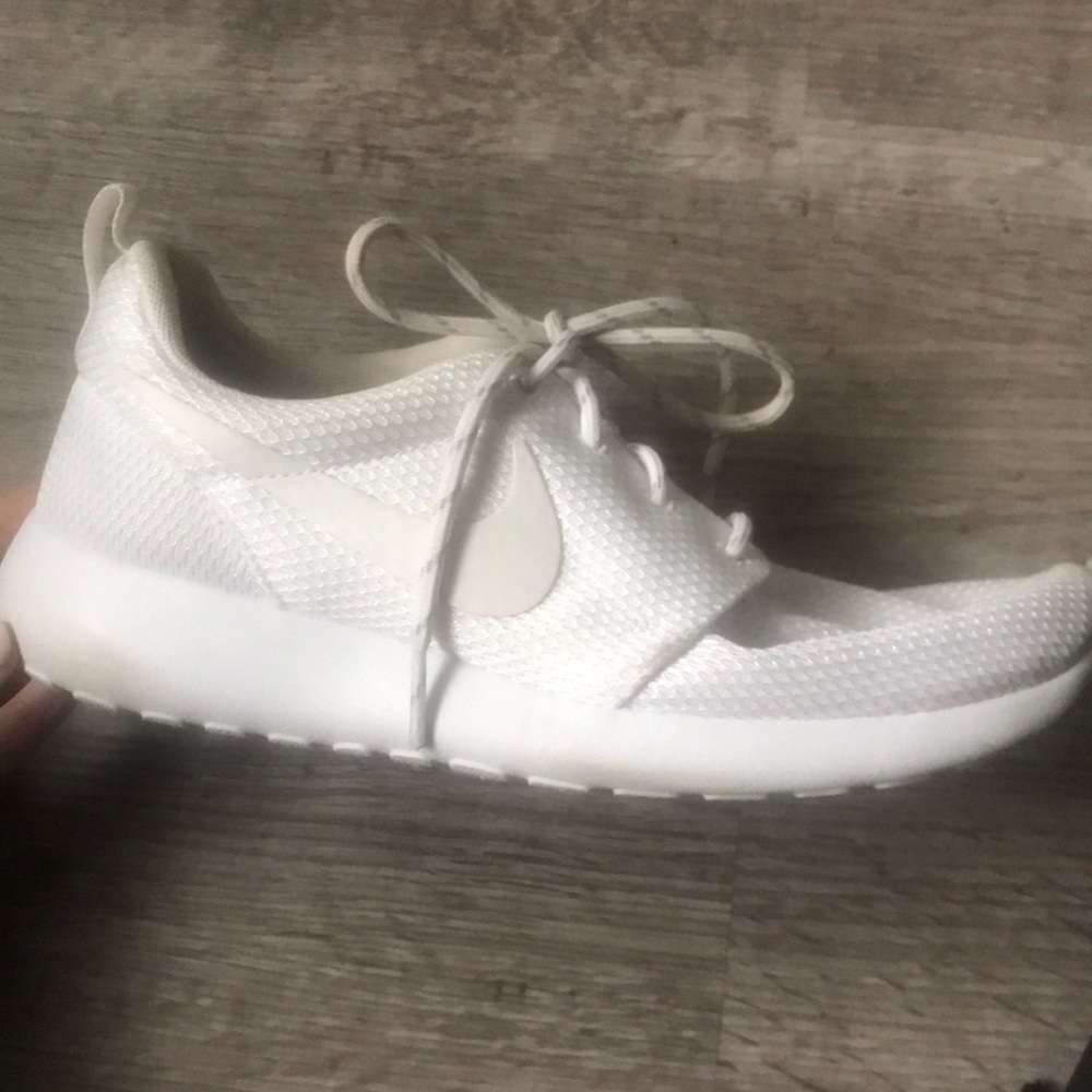 Women’s nikes